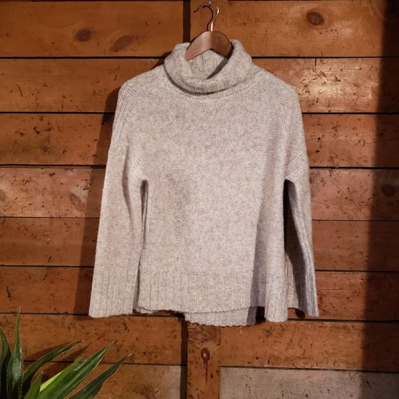 NWOT | Philosophy | Knit Turtleneck Sweater - Picture 7 of 8